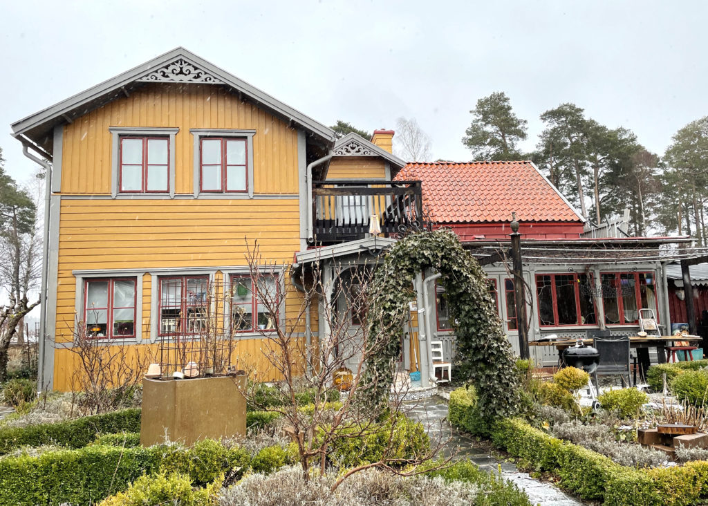 Caféts innergård.